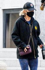 POM KLEMENTIEFF Out and About in Venice 10/21/2020