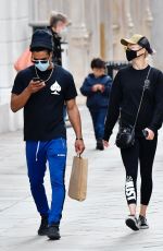 POM KLEMENTIEFF Out and About in Venice 10/26/2020