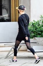 POM KLEMENTIEFF Out and About in Venice 10/26/2020