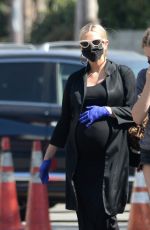 Pregnant ASHLEE SIMPSON at Gelson