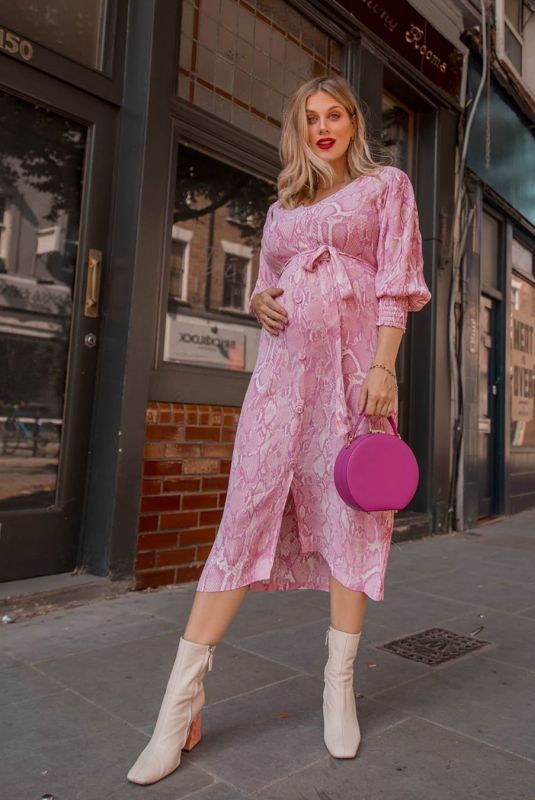 Pregnant ASHLEY JAMES – Instagram Photos 10/28/2020