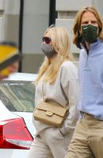 Pregnant ELSA HOSK and Tom Daly Out in New York 10/10/2020