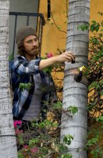 Pregnant EMMA ROBERTS and Garrett Hedlund Work on Their House in Los Angeles 10/23/2020