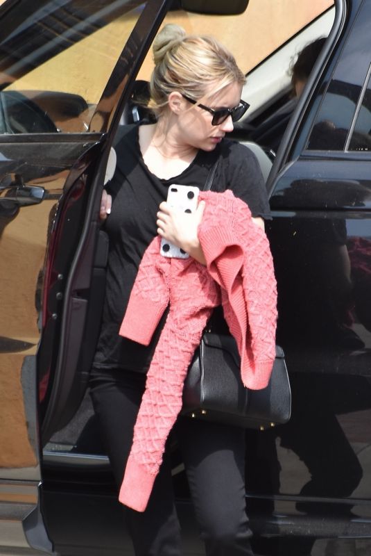Pregnant EMMA ROBERTS Arrives at Her Home in Los Angeles 10/09/2020