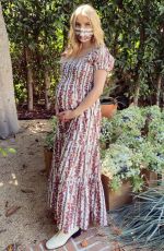 Pregnant EMMA ROBERTS - Instagram Photos 10/28/2020