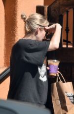Pregnant EMMA ROBERTS Leaves Alfred Coffee in Los Angeles 10/02/2020