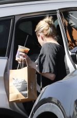 Pregnant EMMA ROBERTS Leaves Alfred Coffee in Los Feliz 10/02/2020