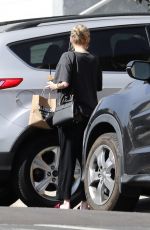 Pregnant EMMA ROBERTS Leaves Alfred Coffee in Los Feliz 10/02/2020