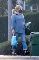 Pregnant EMMA ROBERTS Out and Abut in Los Feliz 10/06/2020