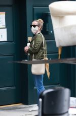 REESE WITHERSPOON Out and About in Hollywood 10/23/2020
