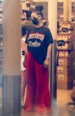 RIHANNA Out Shopping at Ralphs and Bristol Farms in Beverly Hills 10/19/2020