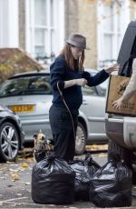 ROSE LESLIE and Kit Harrington Loading Luggage into Their Car in London 10/28/2020