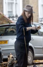 ROSE LESLIE and Kit Harrington Loading Luggage into Their Car in London 10/28/2020