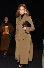 ROSIE HUNTINGTON_WHITELEY Leaves Sadler
