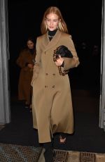 ROSIE HUNTINGTON_WHITELEY Leaves Sadler