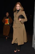 ROSIE HUNTINGTON_WHITELEY Leaves Sadler
