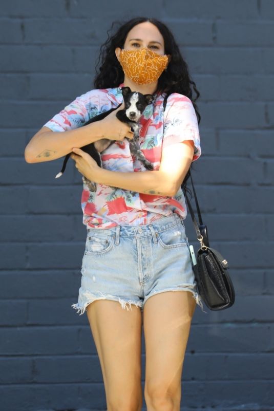 RUMER WILLIS in Denim SHorts Out with Her Dog in Los Angeles 10/16/2020