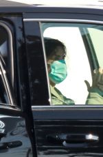 SANDRA BULLOCK Arrives on the Set of Her Latest Movie in Vancouver 10/03/2020
