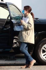SANDRA BULLOCK Arrives on the Set of Her Latest Movie in Vancouver 10/03/2020