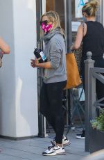 SARAH MICHELLE GELLAR at Blue Bottle Coffee in Los Angeles 10/13/2020