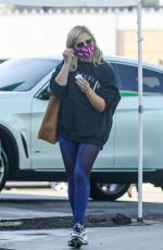 SARAH MICHELLE GELLAR Leaves PLate Fit in Los Angeles 10/16/2020