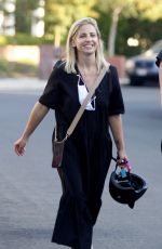 SARAH MICHELLE GELLAR Out and About in Los Angeles 10/18/2020