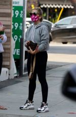 SARAH MICHELLE GELLAR Wearing a Vote Mask Out in Los Angeles 10/04/2020