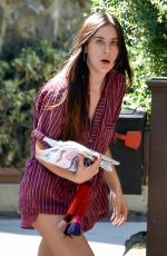 SCOUT WILLIS Donates Clothes to the Homeless in Hollywood 10/12/2020