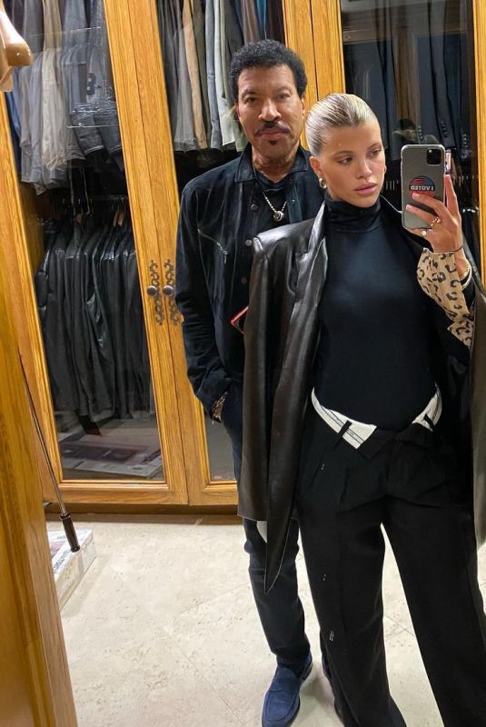 SOFIA and Lionel RICHIE - Instagram Photos 10/25/2020