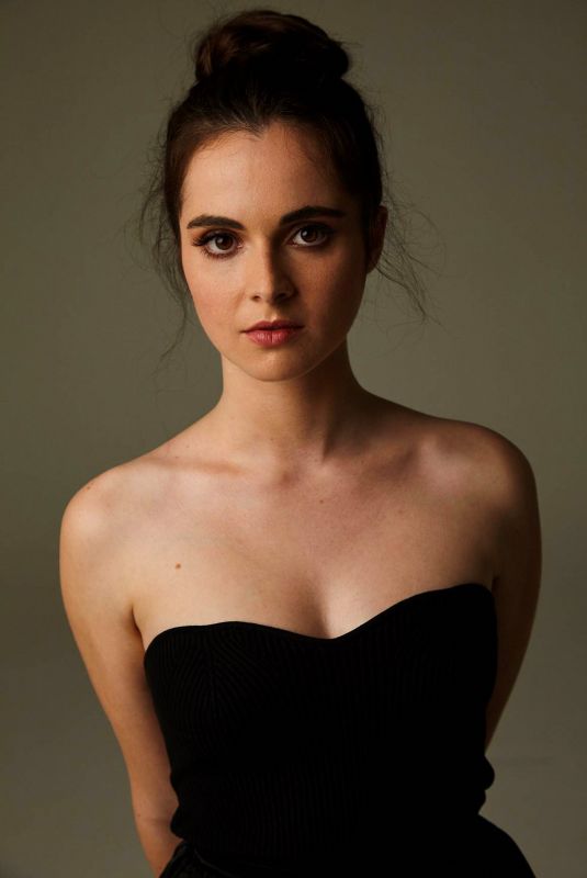 VANESSA MARANO for Darling Magazine, October 2020