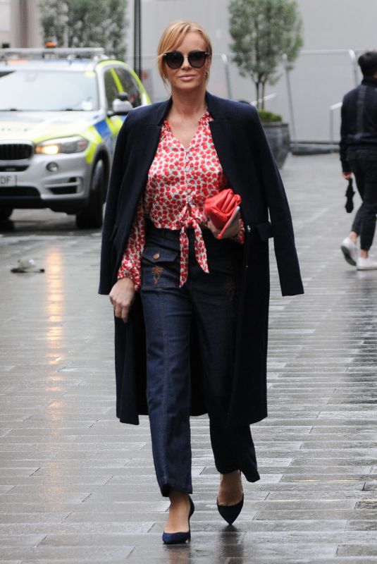 AMANDA HOLDEN Leaves Global Radio in London 11/13/2020