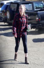 AMBER HEARD Out Hiking in Los Angeles 11/13/2020