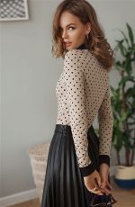 ANASTASIYA SCHEGLOVA for Moremio 2020