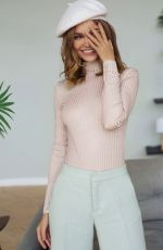 ANASTASIYA SCHEGLOVA for Moremio 2020