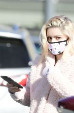ARIEL WINTER Out Shopping in Los Angeles 11/14/2020