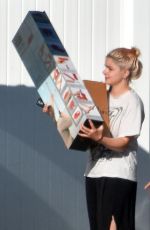 ARIEL WINTER Outside Her Home in Los Angeles 11/11/2020