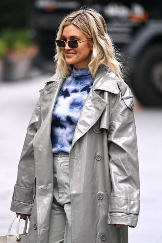 ASHLEY ROBERTS Leaves Global Radio in London 11/19/2020