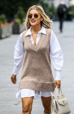 ASHLEY ROBERTS Leaves Heart FM Studio in London 11/18/2020