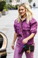 ASHLEY ROBERTS Leaves Radio Breakfast Show in London 11/12/2020