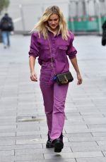 ASHLEY ROBERTS Leaves Radio Breakfast Show in London 11/12/2020