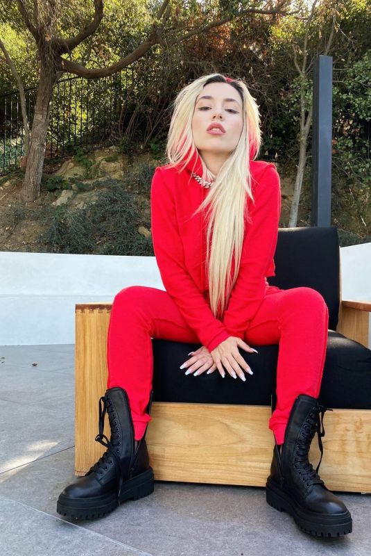 AVA MAX - Instagram Photos 11/10/2020