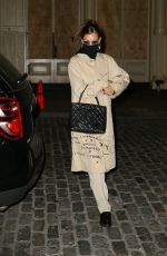 BELLA HADID Arrives at Her Apartment in New York 11/18/2020