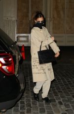 BELLA HADID Arrives at Her Apartment in New York 11/18/2020