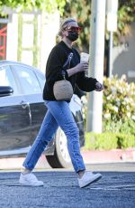 CAMERON DIAZ Out and About in Los Angeles 11/10/2020