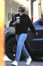 CAMERON DIAZ Out and About in Los Angeles 11/10/2020