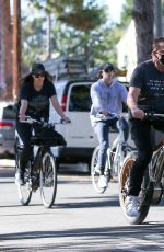 CHRISTINA, Patrick and Arnold SCHWARZENEGGER Out Riding Bikes in Santa Monica 11/28/2020