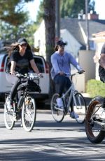 CHRISTINA, Patrick and Arnold SCHWARZENEGGER Out Riding Bikes in Santa Monica 11/28/2020