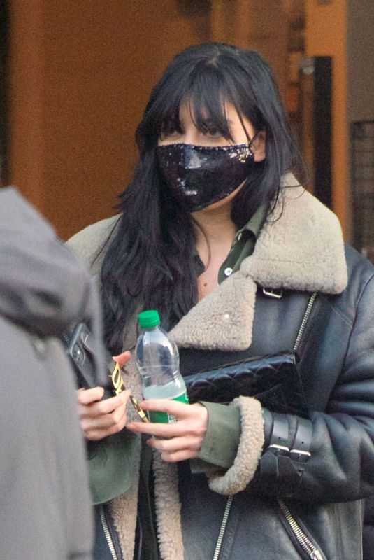 DAISY LOWE Out for a Coffee in London 11/19/2020