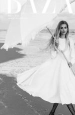 DAPHNE GROENEVELD in Harper