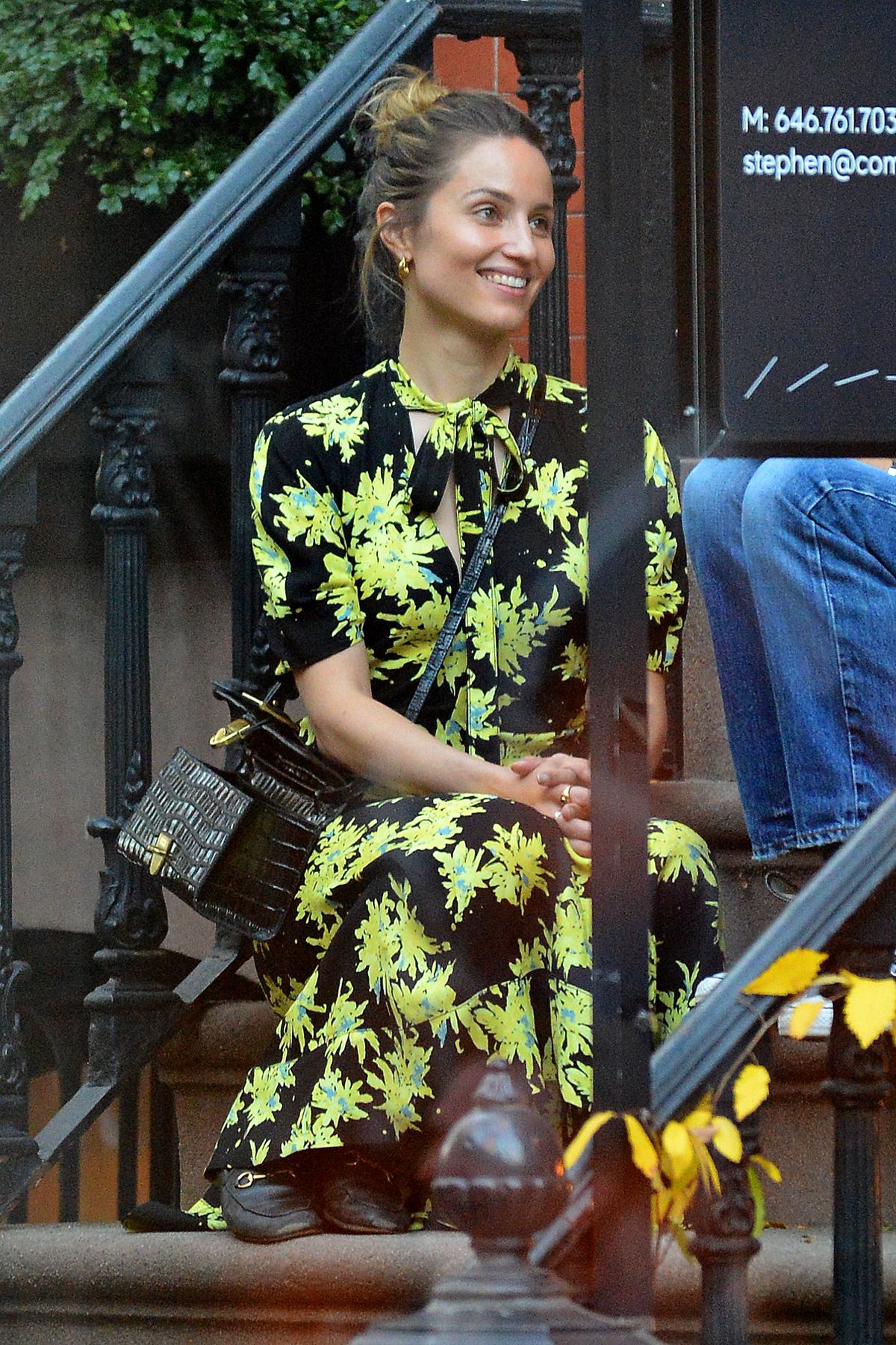 dianna-agron-out-and-about-in-new-york-11-08-2020-0.jpg